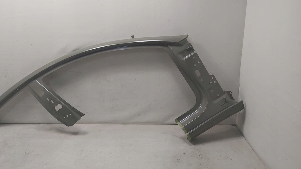 фото №2, Правый порог обшивка блок двигателя tesla model 3