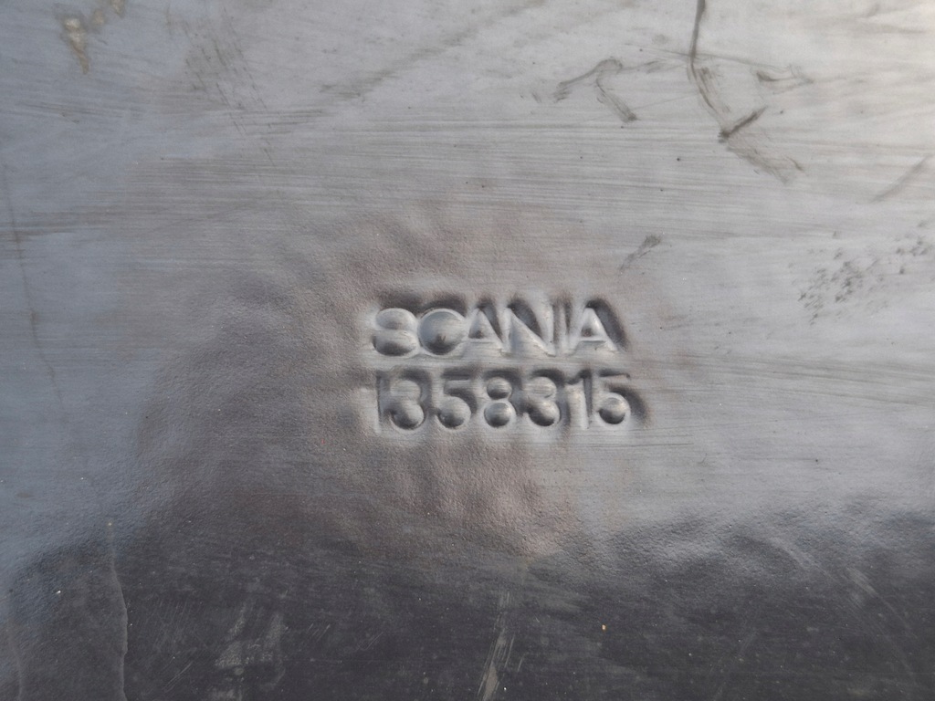 фото №8, Scania кронштейн кронштейн кронштейн крыла накладка 1358315 оригинал новый