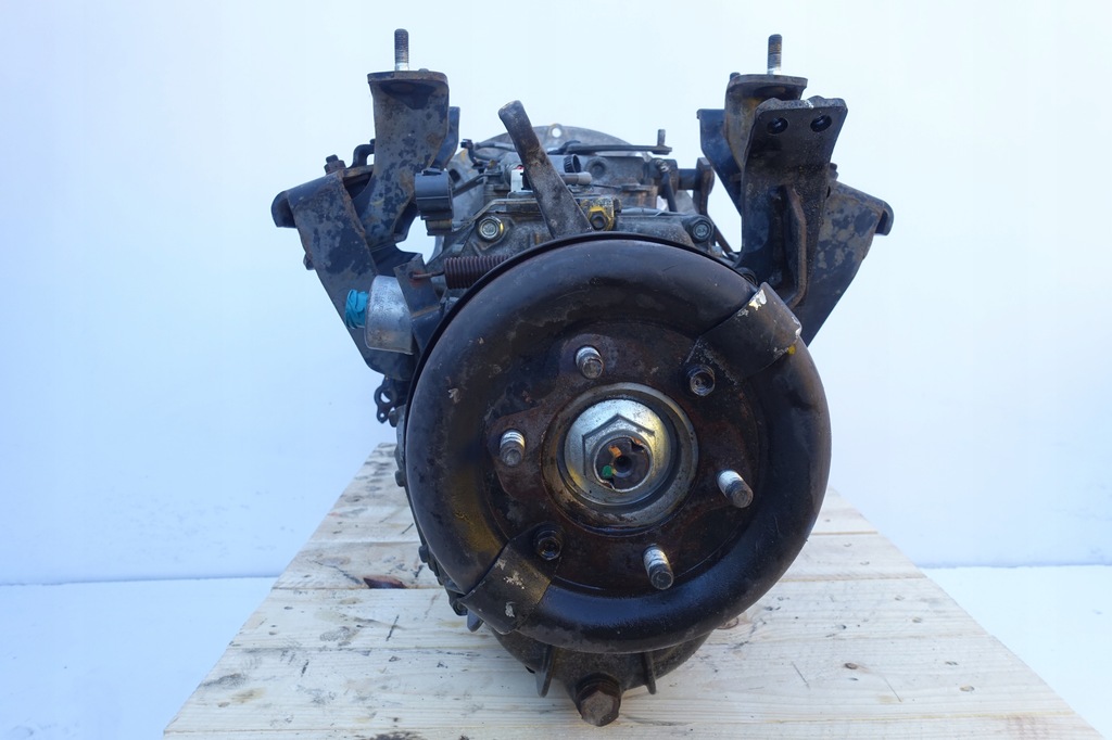 фото №8, Isuzu npr nkr nqr 70 5.2 d коробка передач передач механическая коробка передач