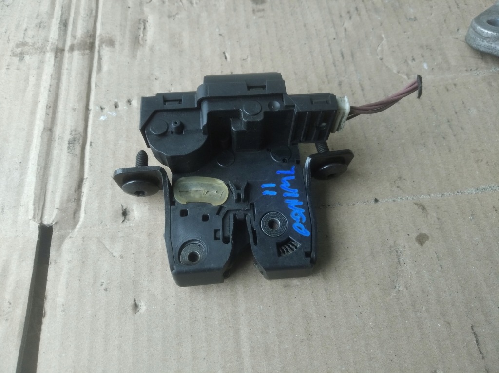 Купити Замок кришки задній renault twingo 2