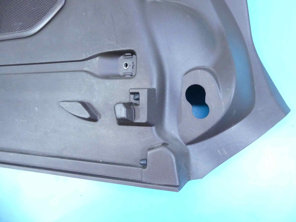 фото №2, Jeep renegade 14- 735590112 обшивка багажника левый