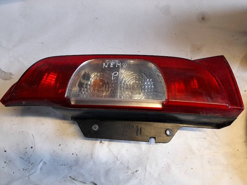 фото №4, Лампа правая задняя citroen nemo