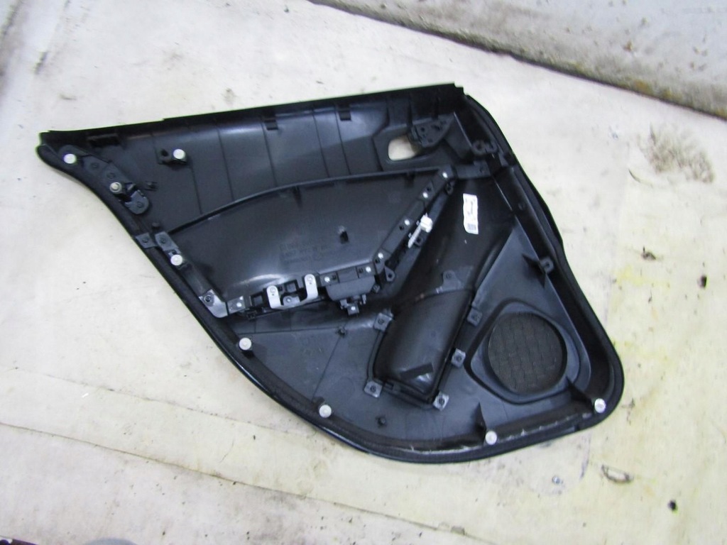 фото №6, Обшивка дверь правый задняя правое задние mazda 3 bm bn sedan