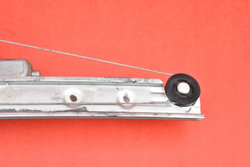 фото №8, Подъемник стекло левый перед suzuki grand vitara ii