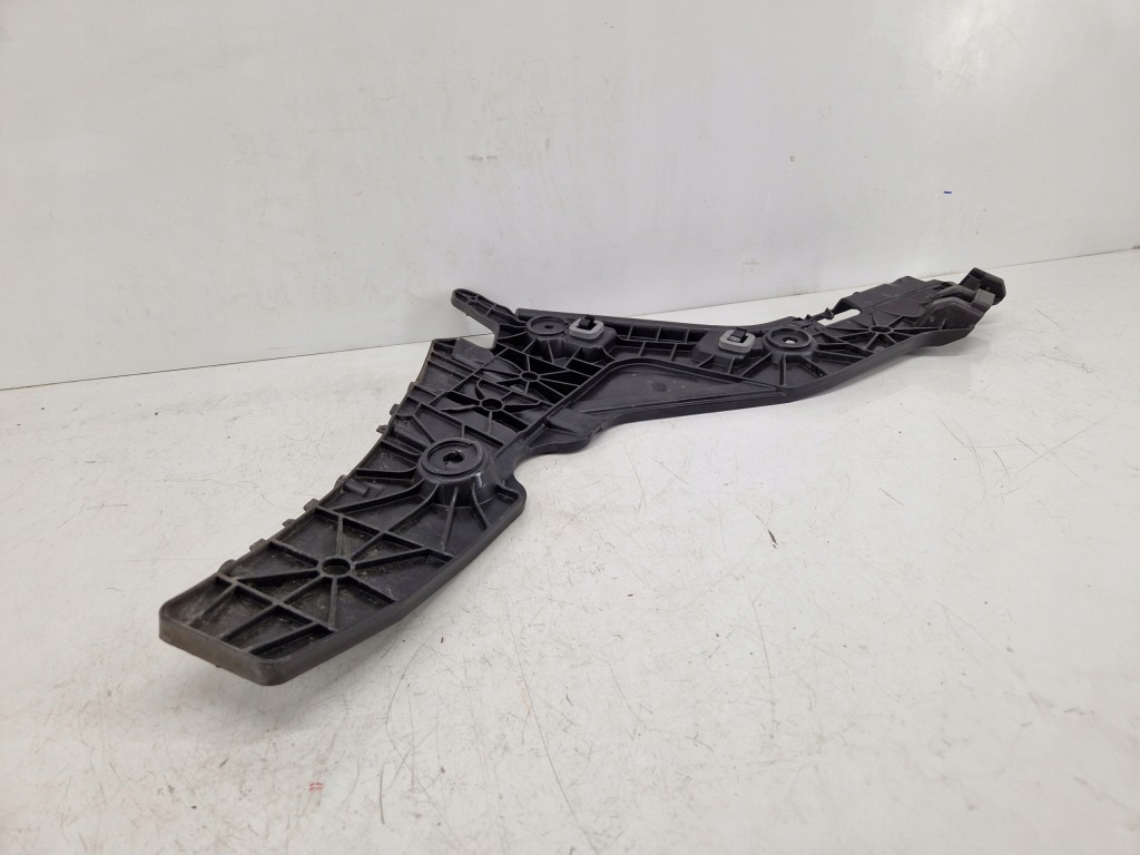 Audi e-tron 4ke напрямна кронштейн бампера заднього задня праве Доставка