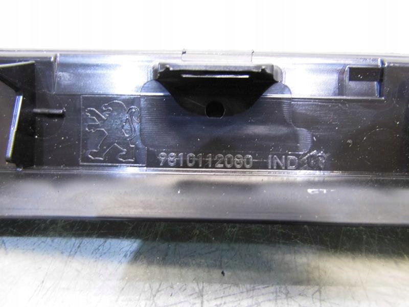 фото №5, Молдинг скло лобове ліва peugeot 5008 ii