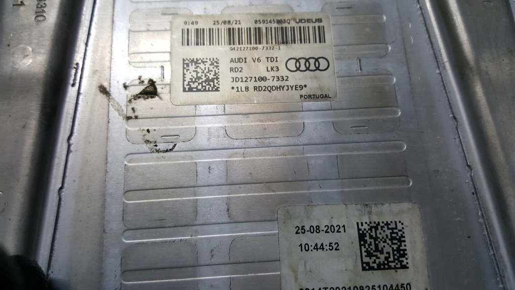 Радиатор интеркулер audi a4 b9 a5 a6 c8 a7 q5 059145803q демонтаж Оригинал