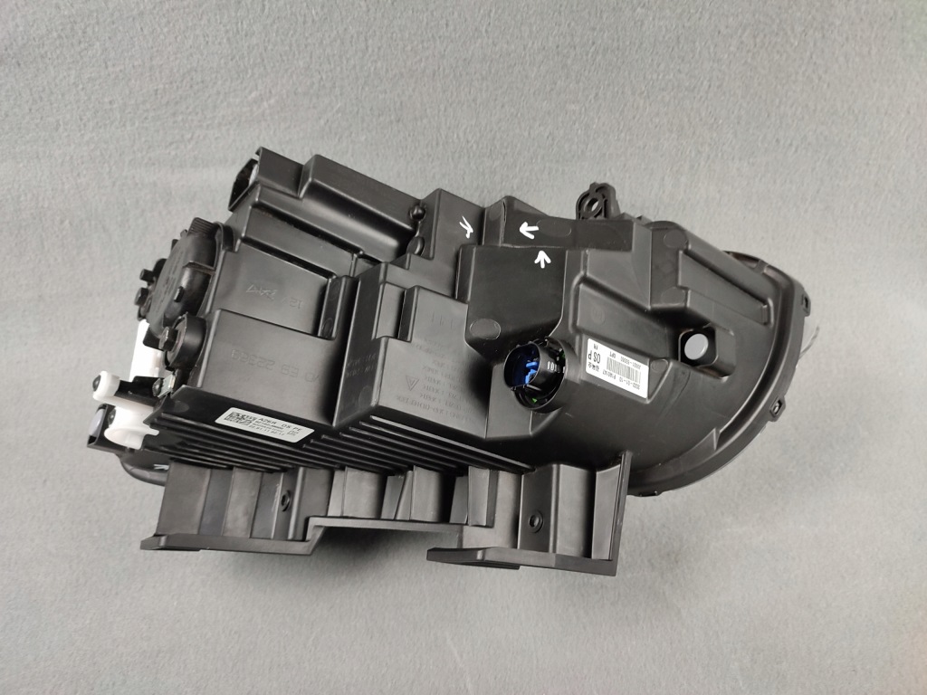 фото №5, Hyundai kona lift лампа передня права full led