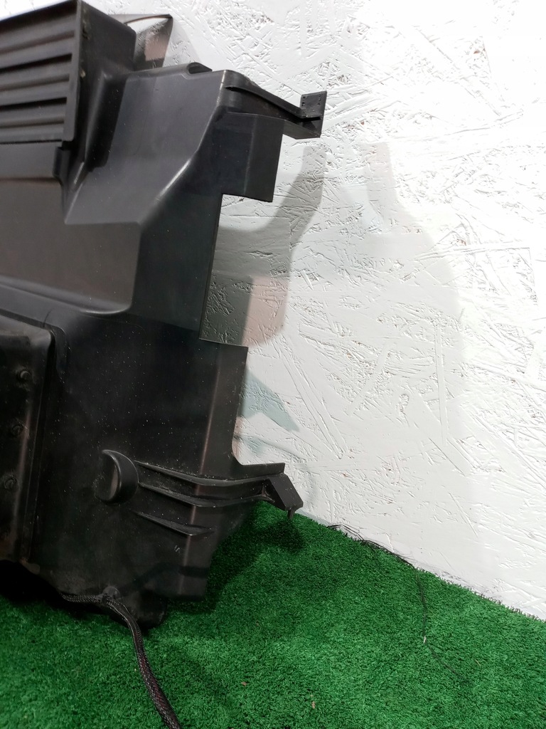 фото №8, Ford focus mk3 mk 3 iii воздуховод воздуха впуск шторка перед