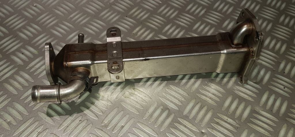 фото №1, Mercedes w212 2.0 cgi m274 радиатор выхлопных газов egr 14