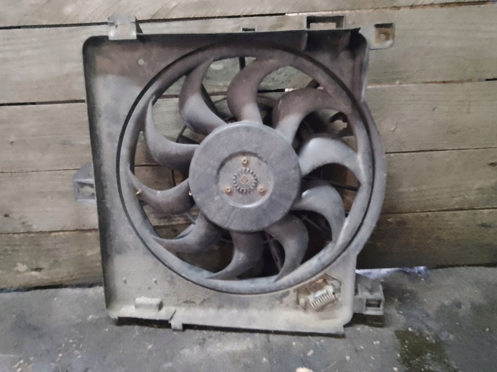 фото №1, Вентилятор радиатора opel astra h 24467442