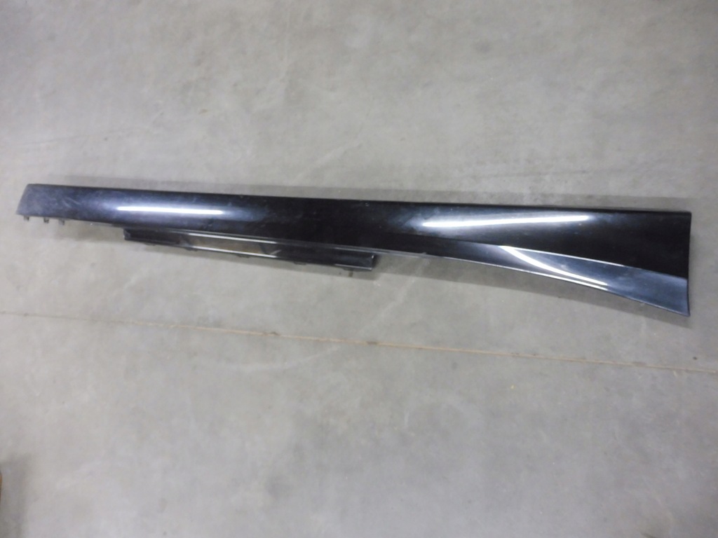 фото №1, Bmw f21 f22 f23 порог правый накладка порог порог правая schwarz ii