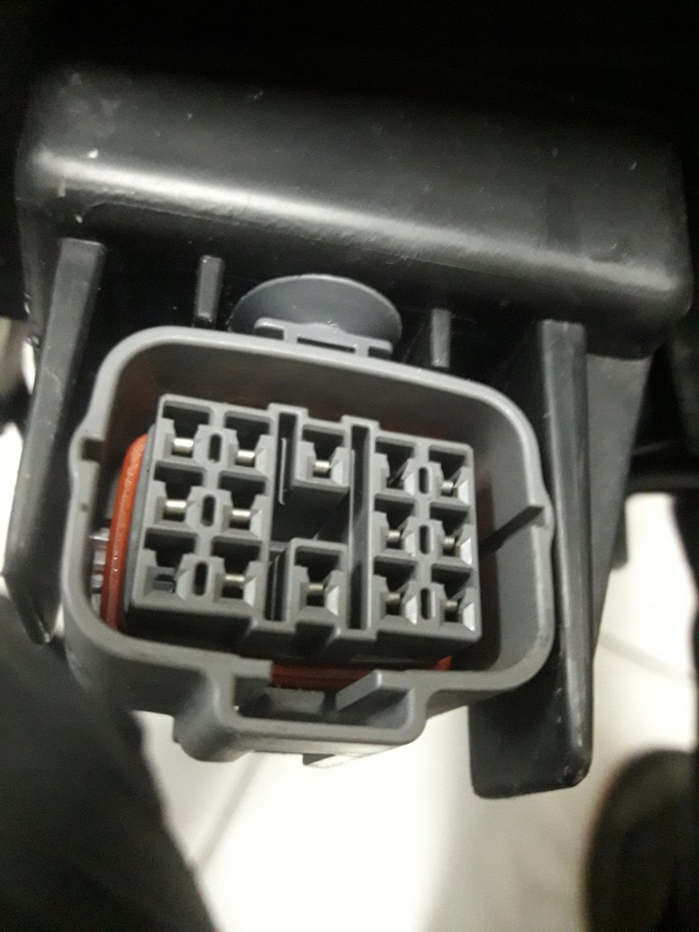 Mazda cx30 фара правая full led 12 pin европа состояние идеальный нет клееная Киев