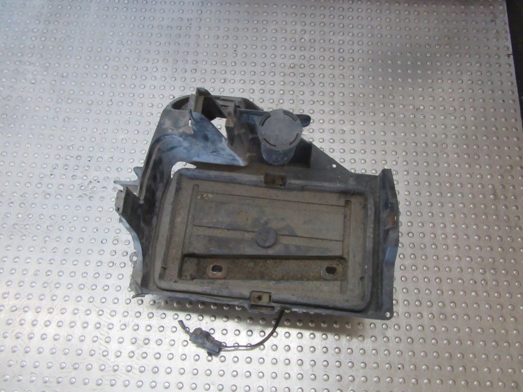 фото №1, Dodge durango i 2001 основание плита аккумулятор