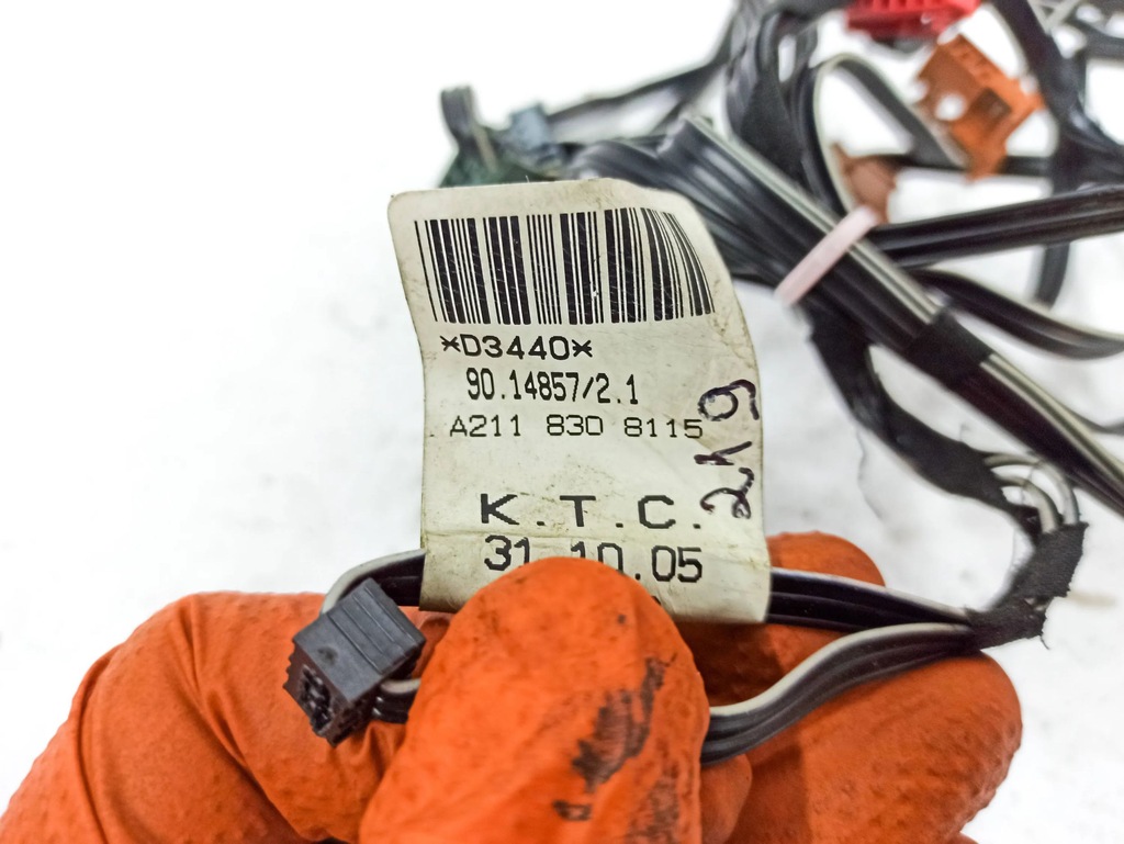 фото №16, Mercedes-benz cls c219 2005 панели приборная, консоль