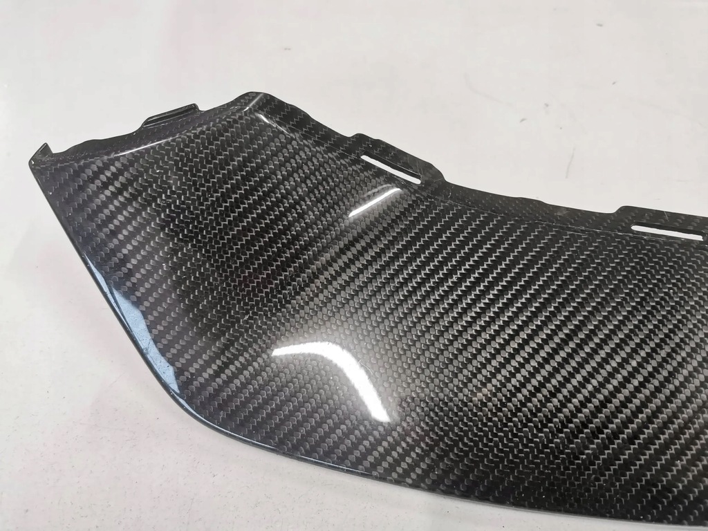 фото №9, Молдинг, спойлер, карбон бампера передний porsche taycan turbo s левый 768