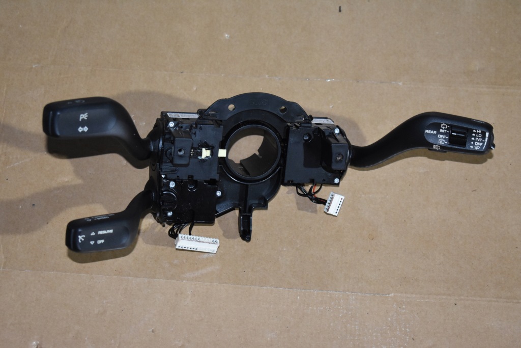 фото №1, Idealne перемикачі перемикач комбінований porsche macan 1