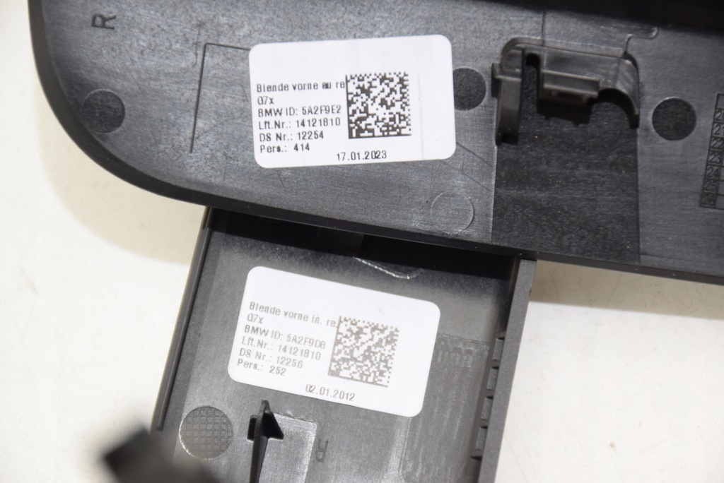 фото №10, Bmw 7 g70 правая шторка заслонка электрическая дверь задняя