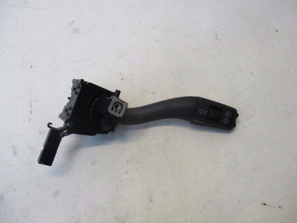 фото №1, Перемикач двірник audi a3 8p