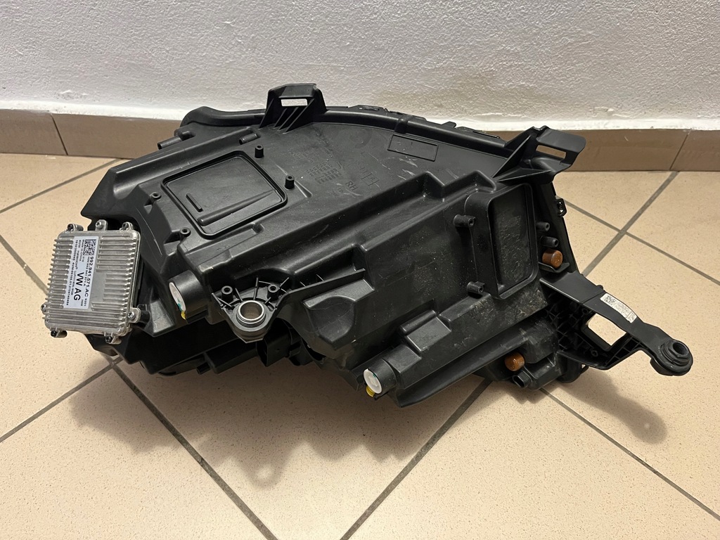 фото №16, Skoda kamik kamiq full led 658 19- лампа передняя перед правая 658941016b