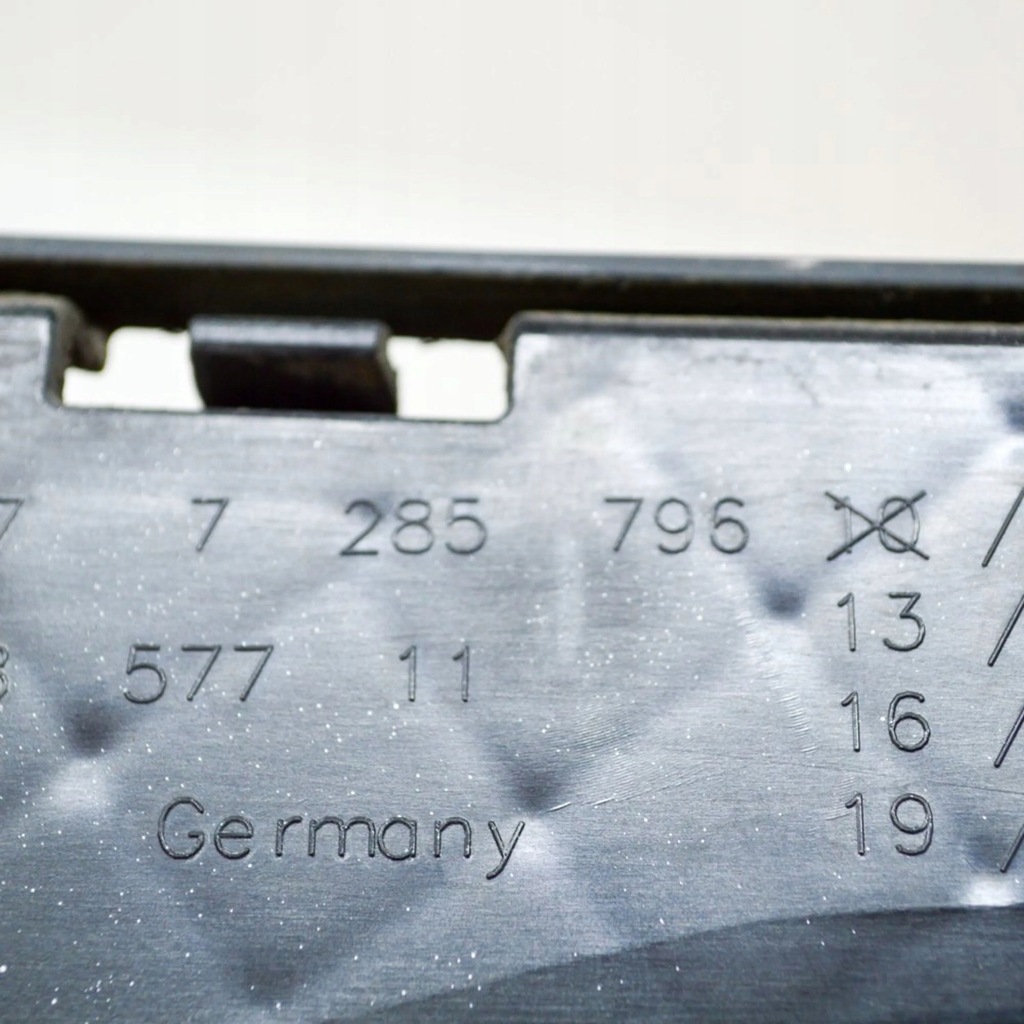 фото №6, Bmw 4 f32 f33 2016 задняя сторона правая молдинг порог