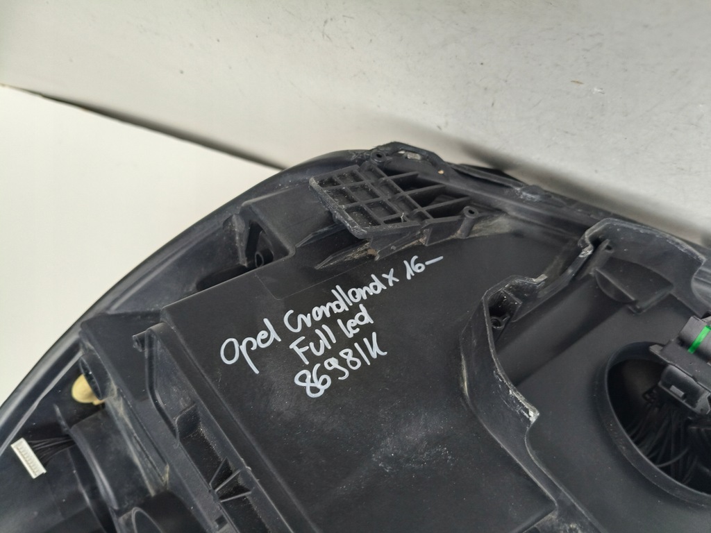 фото №8, Лампа правая фара opel grandland x 16- full led