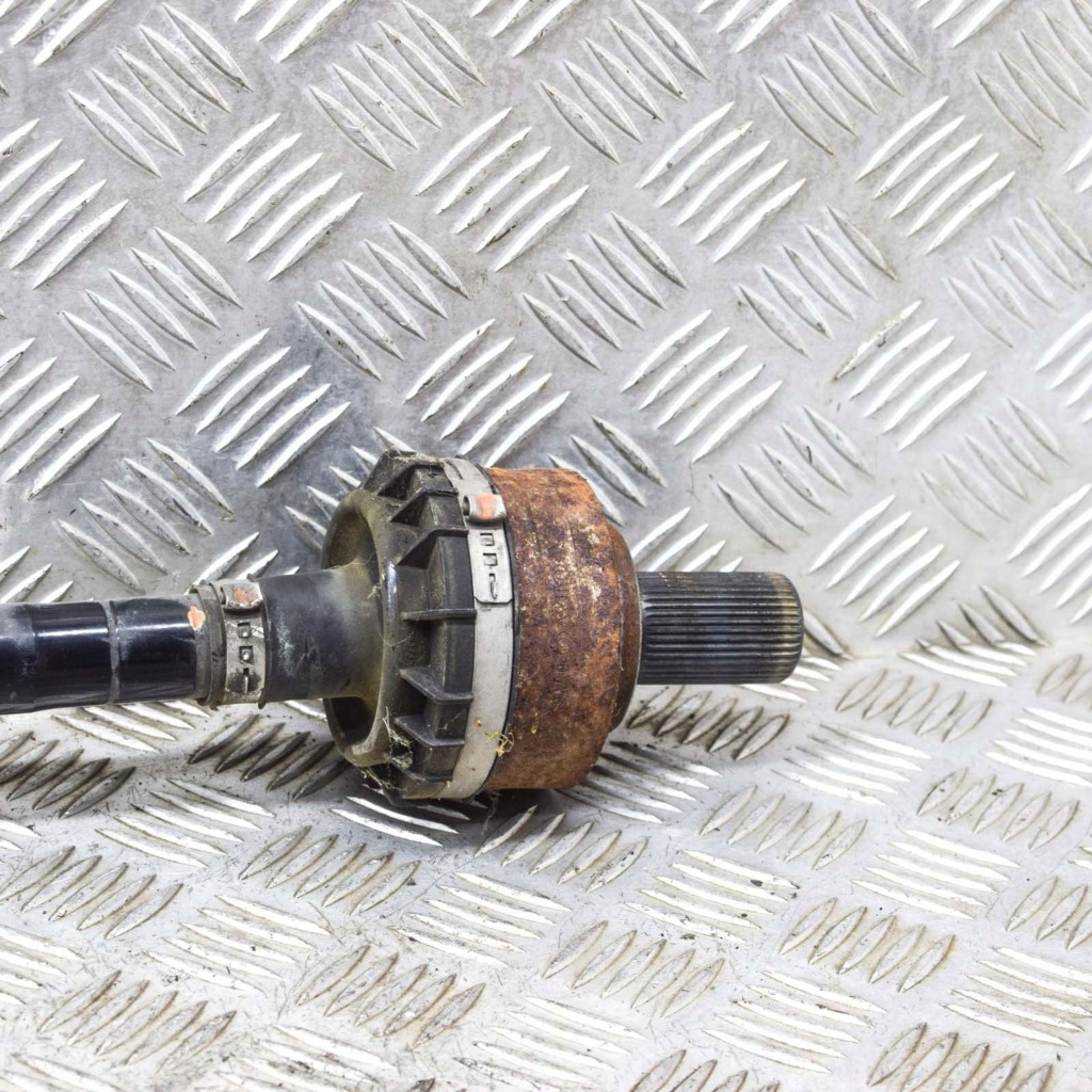 фото №3, Volvo xc60 2019 левая сторона приводной вал задняя