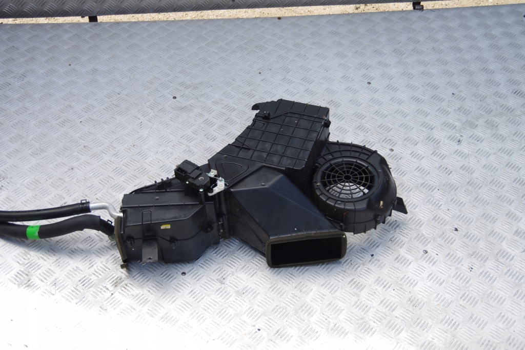 фото №13, Отопитель ssangyong rodius 68100-21300