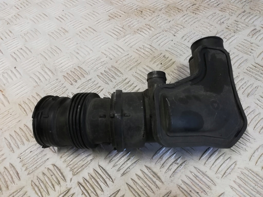 фото №1, Ford fiesta mk7 1.0 wąż труба шланг турбіни повітря