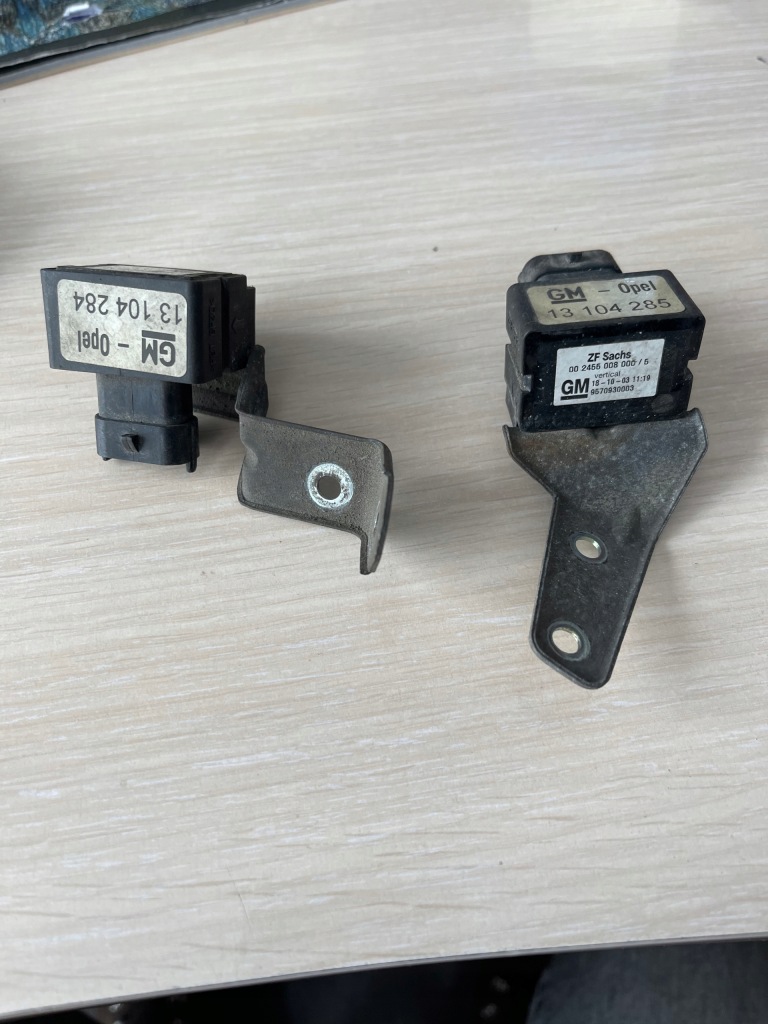 фото №1, Opel astra h датчик ids 13104284