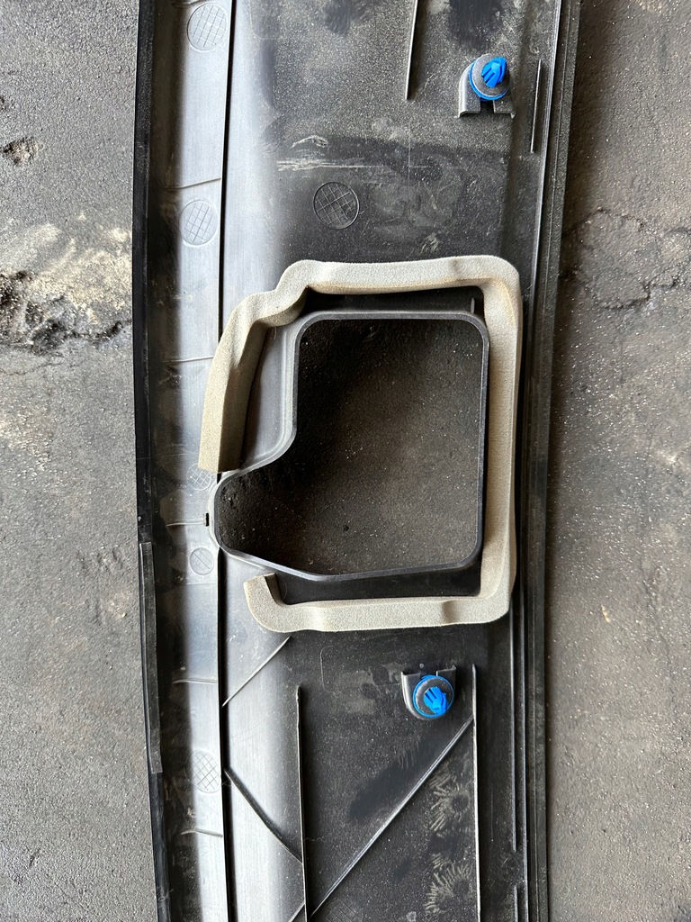 фото №10, Защита прокладка спойлер audi a7 c8 4k8827222