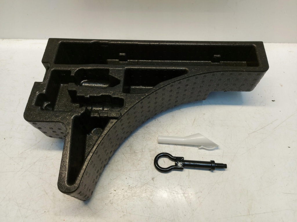 фото №1, Ford kuga mk3 пенополистирол багажника hak воронка