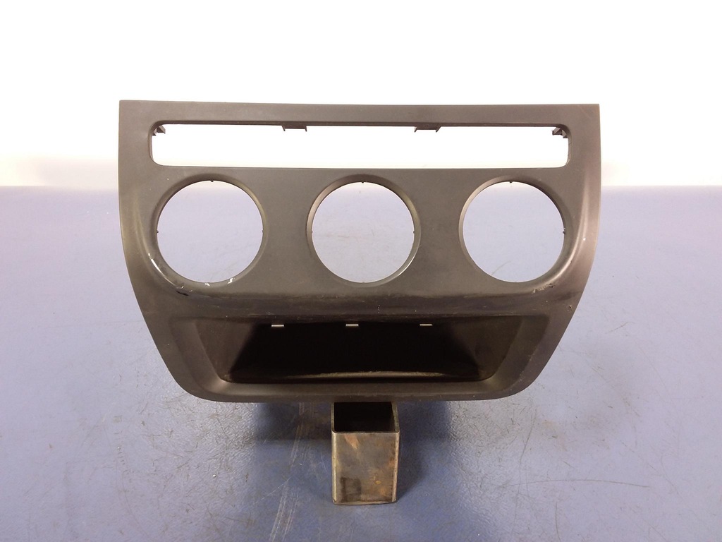 фото №1, Vw golf plus рамка панель обдув 5m0819422