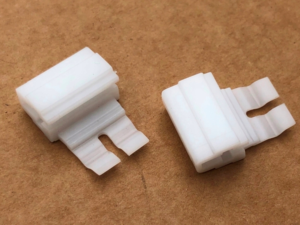 фото №9, Шторка панорамы люк цвет бежевый бежевый do toyota camry avalon 2018