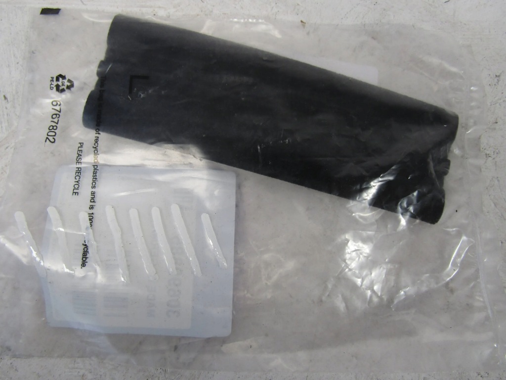 фото №1, Volvo v60 s90 прокладка подъемника стекло