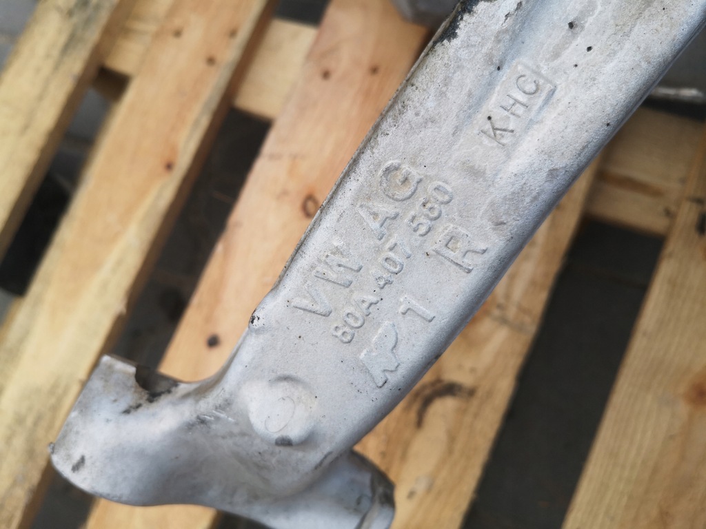 фото №11, Audi q5 80a поворотный кулак правый перед рычаги комплект