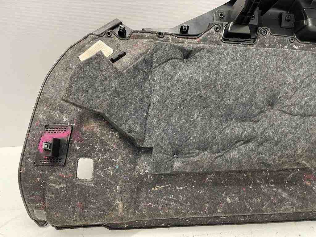 фото №13, Права оббивка багажника volvo xc60 31440674 2.0l бензиновий 180kw 2019