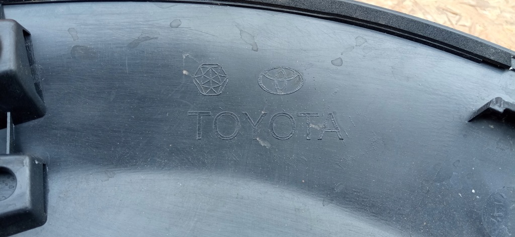 фото №13, Toyota yaris cross 20- молдинг крыла правый задняя 75651-k2010