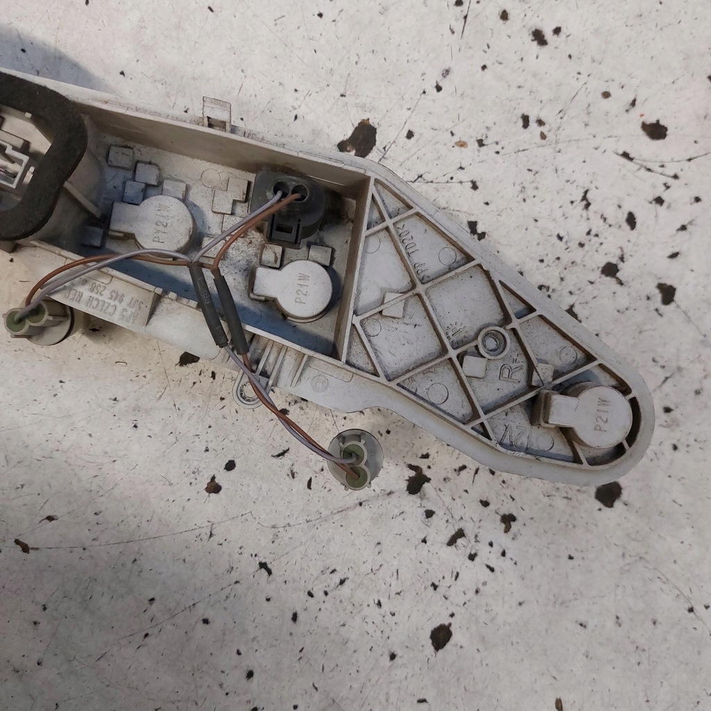 фото №8, Skoda roomster вкладыш лампы правый задний visteon 5j7945258