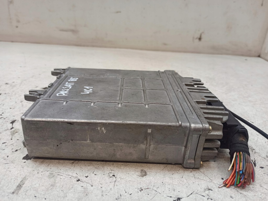 фото №7, Passat b5 1.9tdi 97r блок керування двигуна 028906021gl