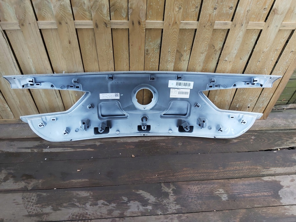 фото №8, Накладка крышки задняя bmw x2 f39 7428466 оригинальная