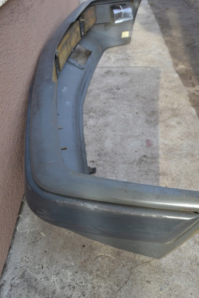 Mercedes w124 бампер передний перед Киев