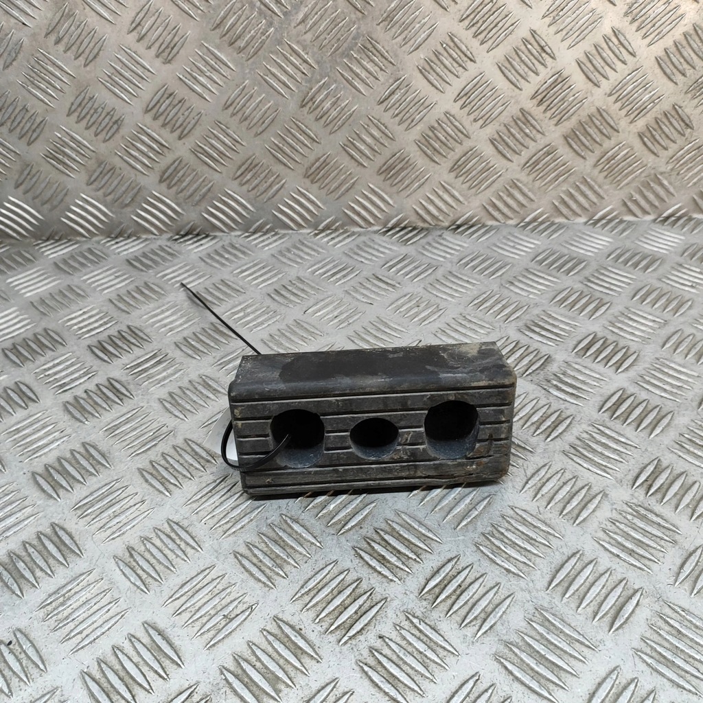 фото №1, Tesla model x 2017 роз'єм домкрата перемикання передач