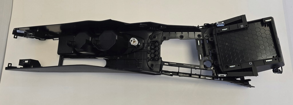 фото №11, Vw polo vi туннель средний 2g1863241l fgv чёрный