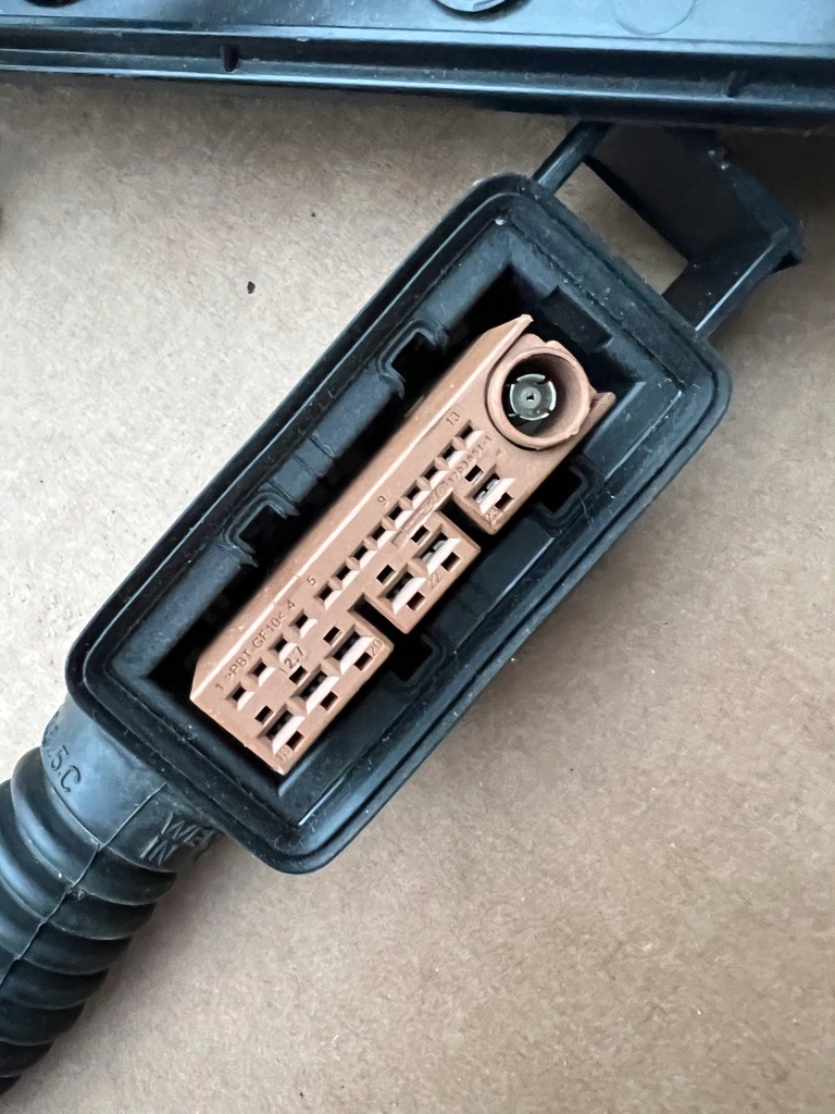 фото №7, Audi a8 s8 d5 4n доводчик дверь левая перед замок электропроводка комплект