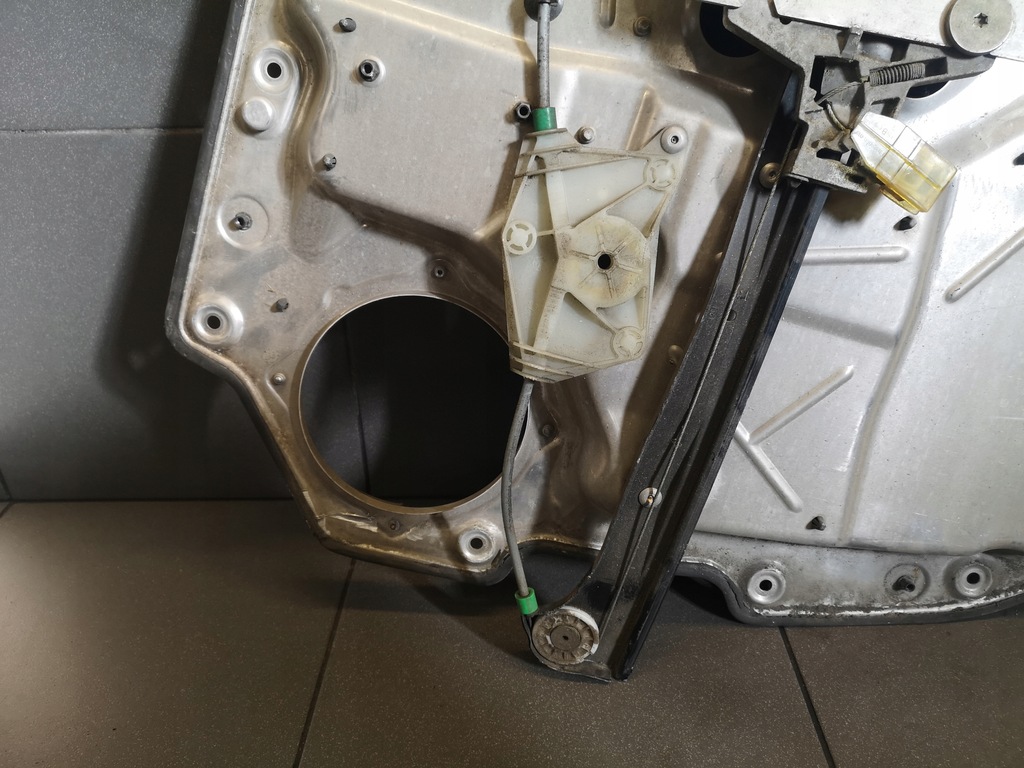 фото №6, Механізм підйомник скло лівий задня vw phaeton 3d4839755