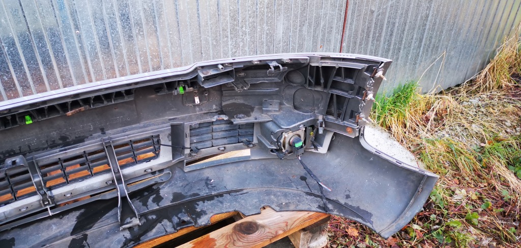 фото №11, Бампер перед передній audi a4 b6 sedan kombi колір ly7q lata 2001-2004