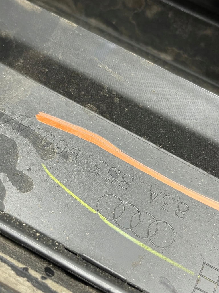 фото №6, Молдинг дверь правый перед audi q3 ii f3 83a 83a853960a