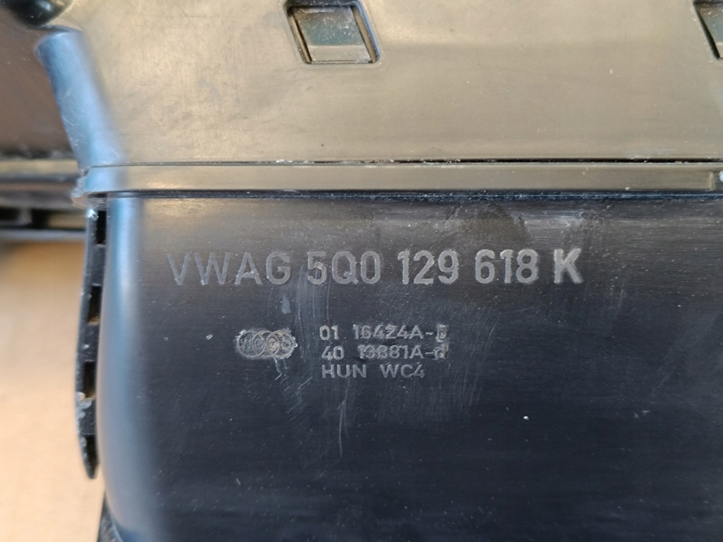 фото №8, Skoda karoq 2020r 1,5 tsi 110kw корпус фільтра повітря 5q0129607aq