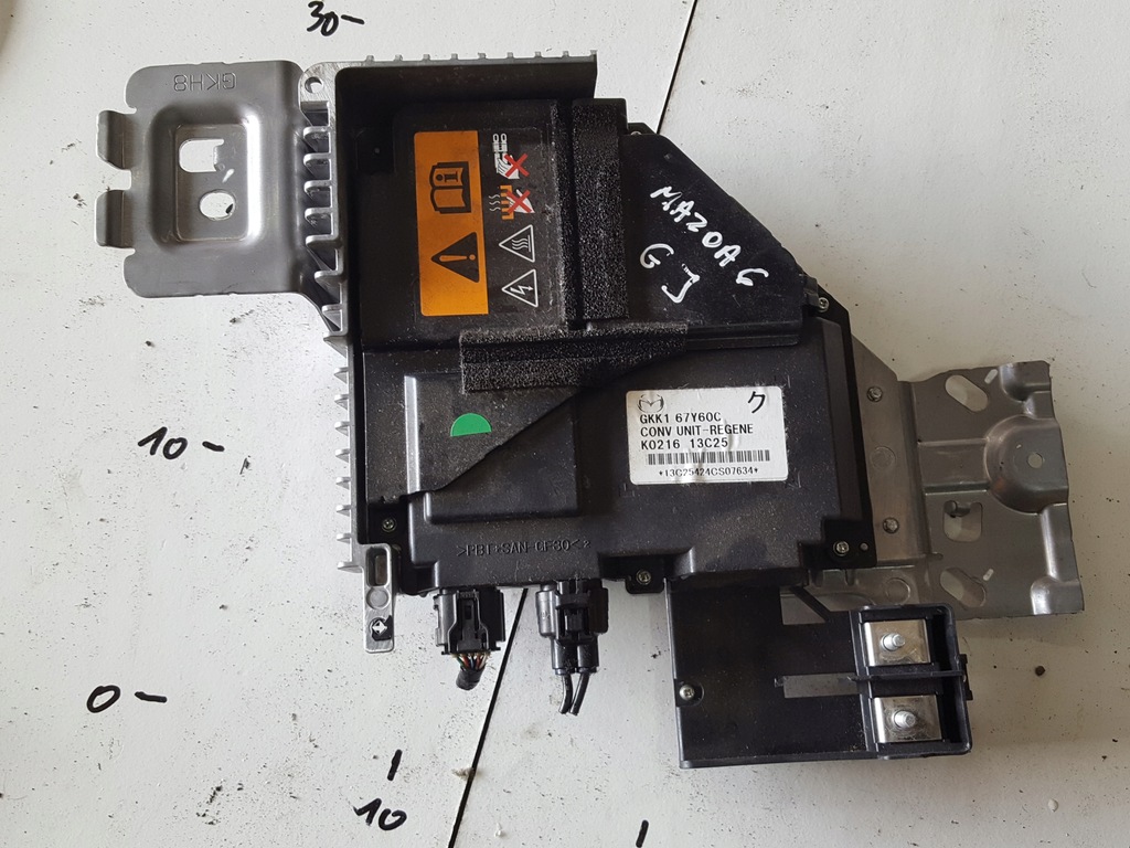 фото №1, Mazda 6 iii gj 12r- модуль конвертер ecu